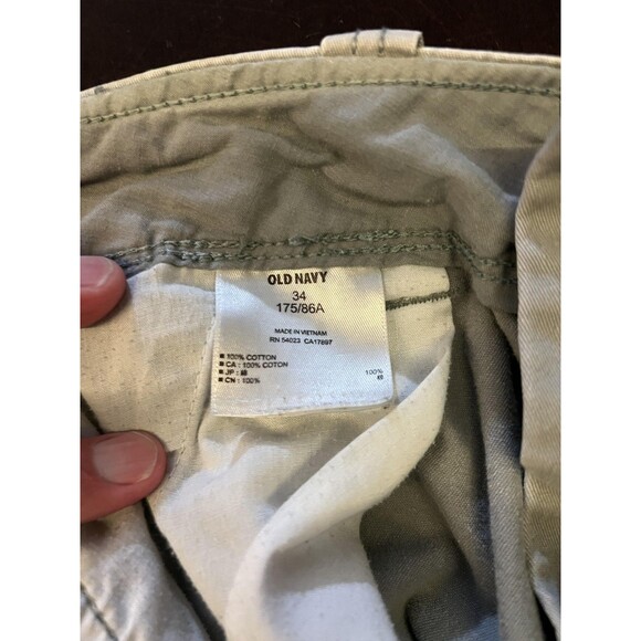 Old Navy Shorts Mens 34 Gray Chino Flat Front 100% Cotton Back Flap Pockets - Picture 4 of 4